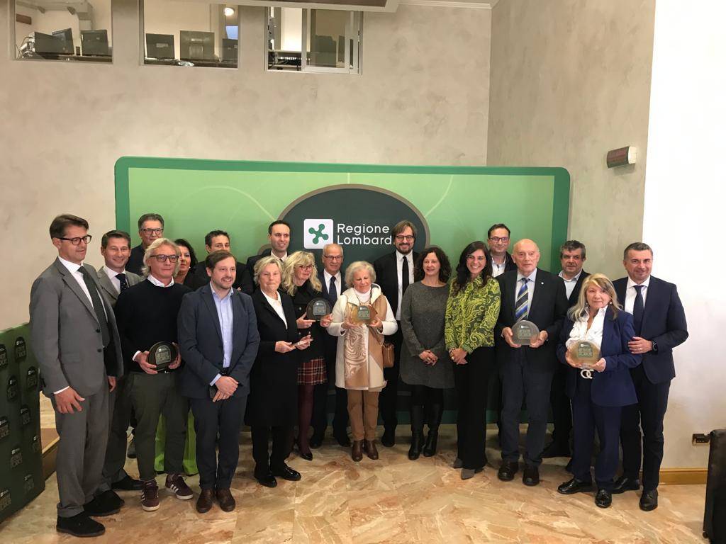 A Ville Ponti premiate 76 attività storiche della provincia di Varese. Guidesi: "Svolgono un servizio fondamentale"