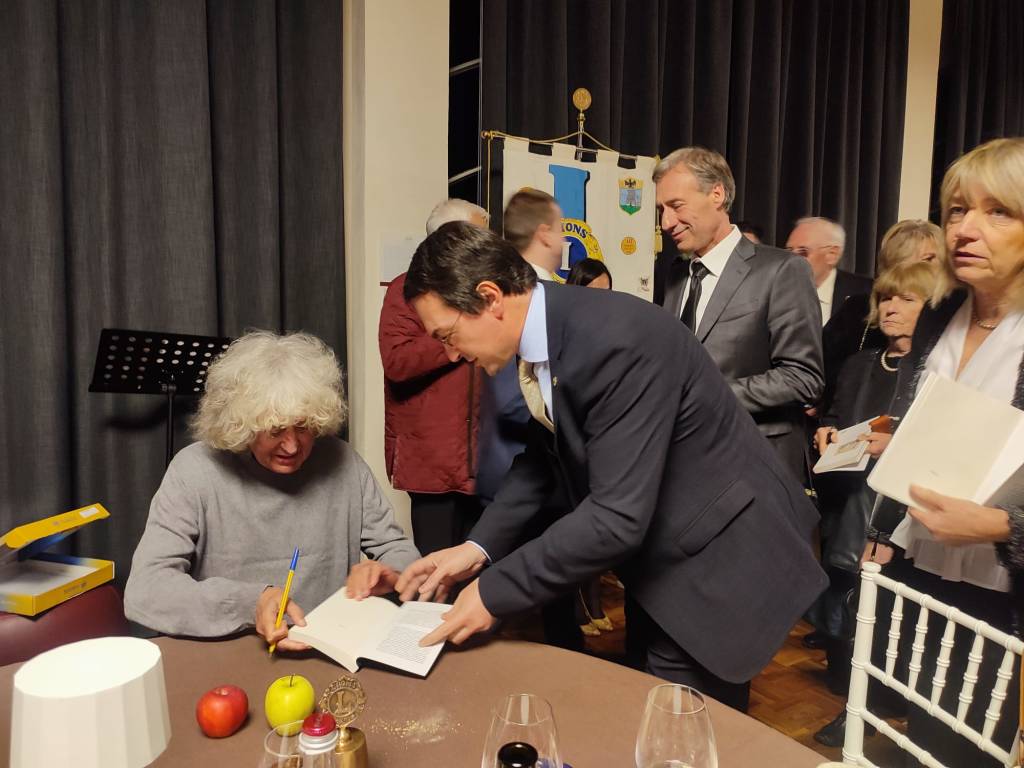 Angelo Branduardi si racconta a Luino