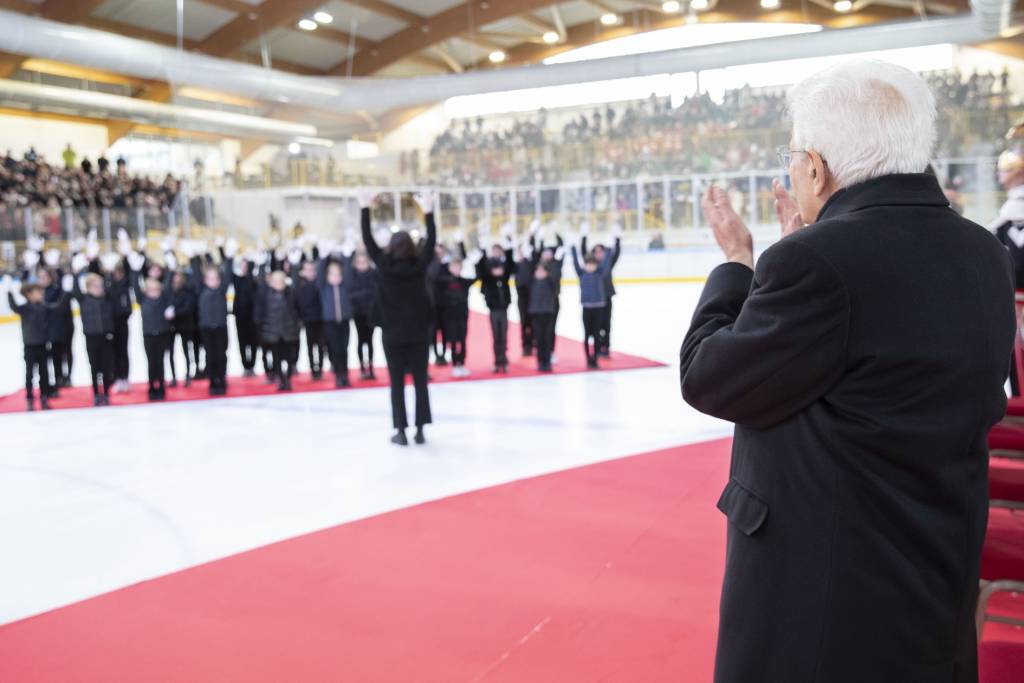 Il Presidente Sergio Mattarella al palaghiaccio di Varese