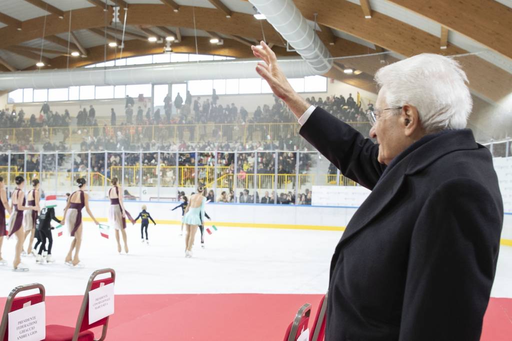 Il Presidente Sergio Mattarella al palaghiaccio di Varese
