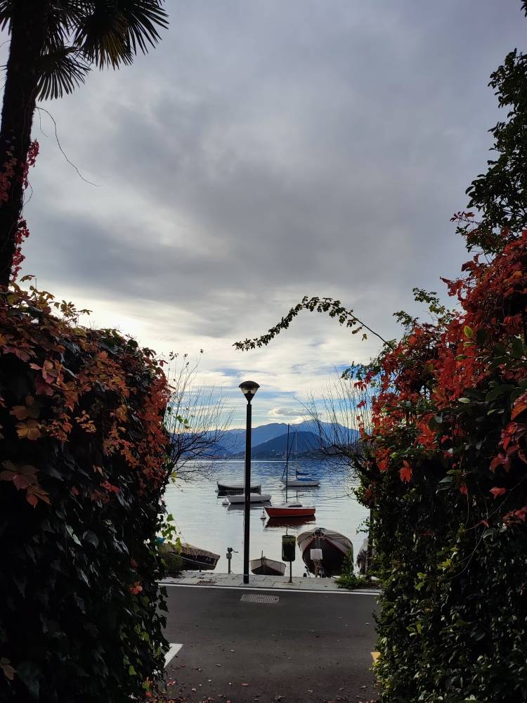 porticciolo caldè castelveccana autunno marzia malesani