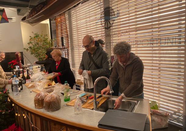 A Laveno Mombello il pranzo solidale di Natale 