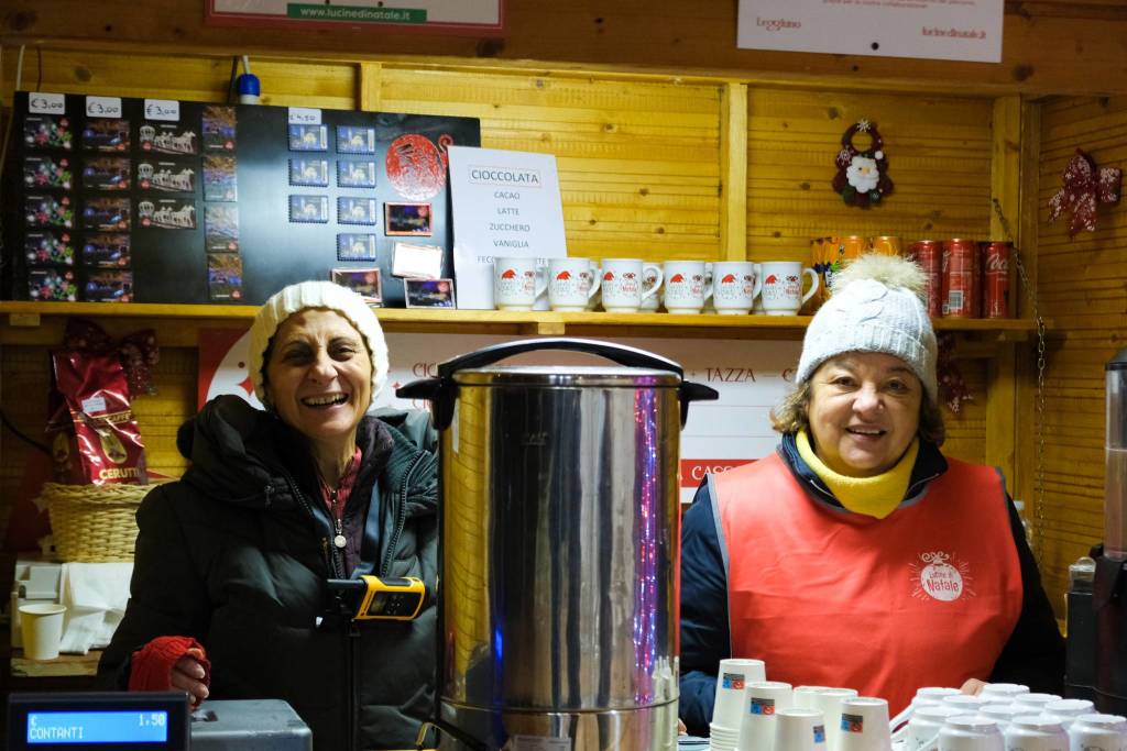 A Leggiuno l'incanto delle Lucine di Natale 