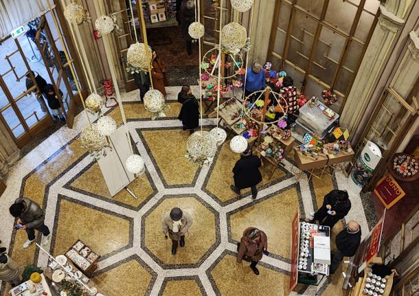 Creanza Christmas Market alle Ville Ponti mille idee per il Natale