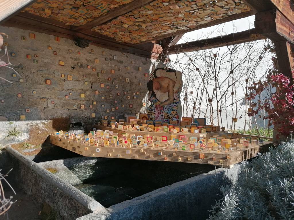 Come nasce il Presepe sull'acqua di Cravegna