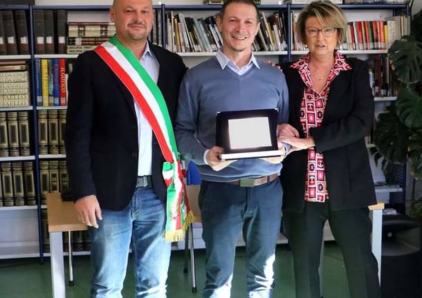 La consegna del premio Monaci a Vergiate