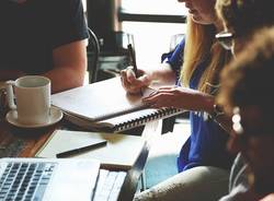 lavorare al computer