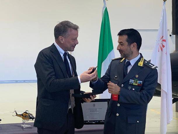 Alla sede Leonardo di Vergiate la consegna del primo Aw 169 Foc alla Guardia di Finanza