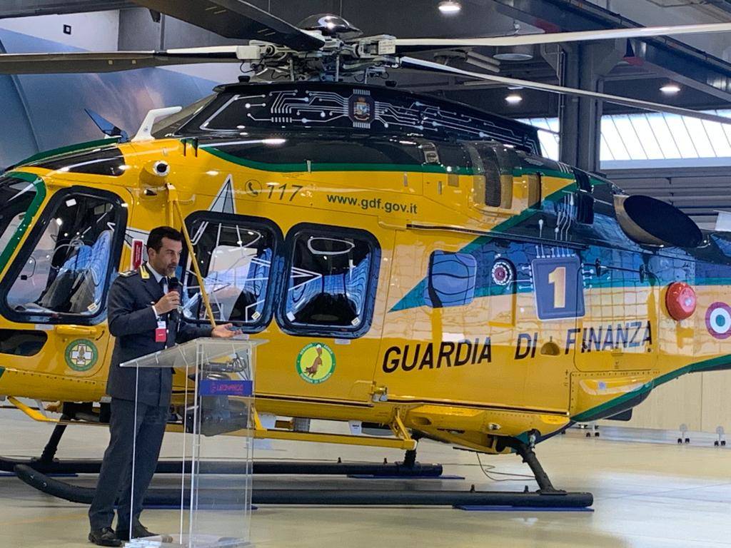 Alla sede Leonardo di Vergiate la consegna del primo Aw 169 Foc alla Guardia di Finanza