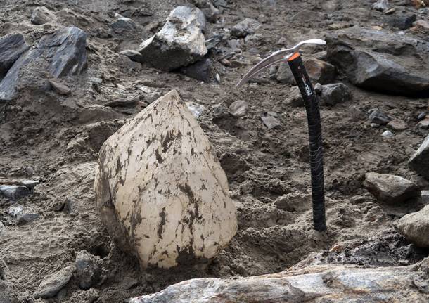 blocco di quarzo in val berretto