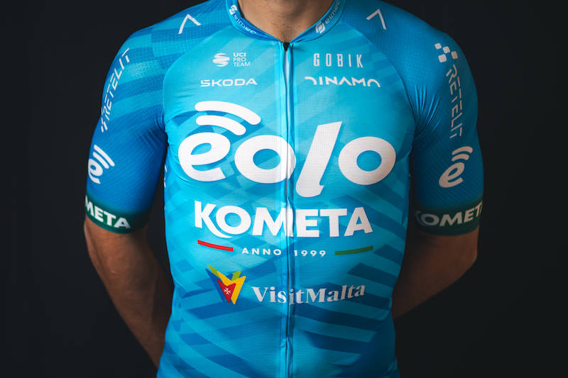 Le maglie 2023 dell\'Eolo Kometa Cycling Team