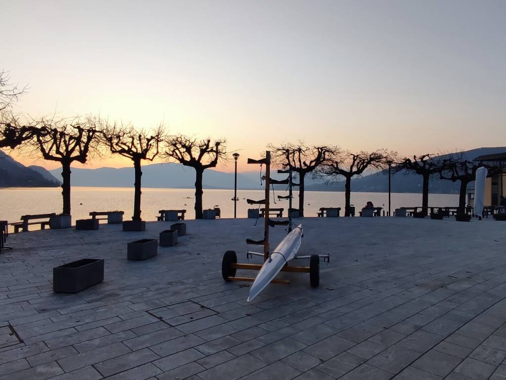Il tramonto dorato a Caldè