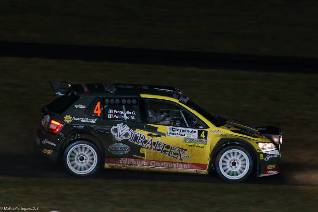Rally dei Laghi 2023 - La PS1 all\'ippodromo di Varese