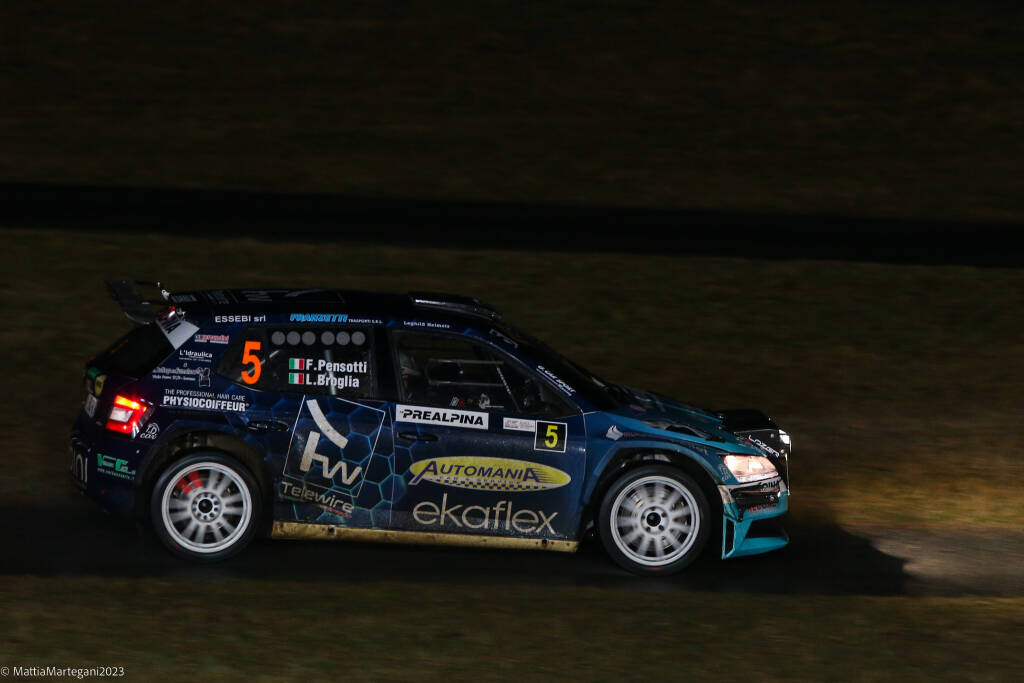 Rally dei Laghi 2023 - La PS1 all\'ippodromo di Varese