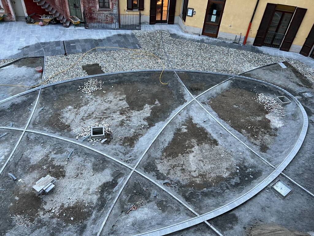 Laveno Mombello, i cantieri da Viale De Angelis al borgo storico 