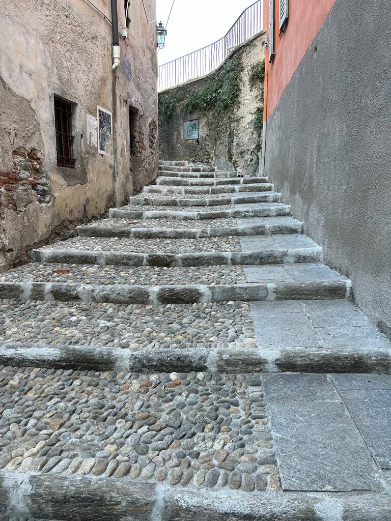 Laveno Mombello, i cantieri da Viale De Angelis al borgo storico 