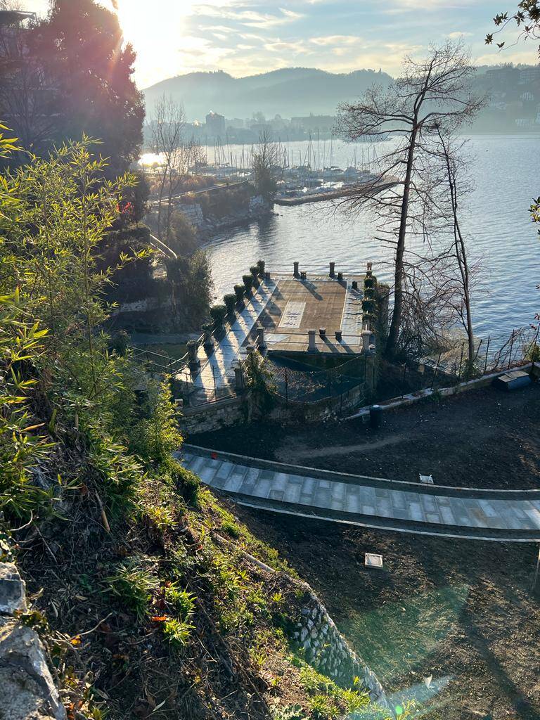 Laveno Mombello, i cantieri da Viale De Angelis al borgo storico 