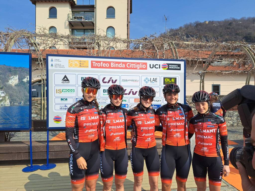 24esima edizione Trofeo Binda: la partenza da Maccagno