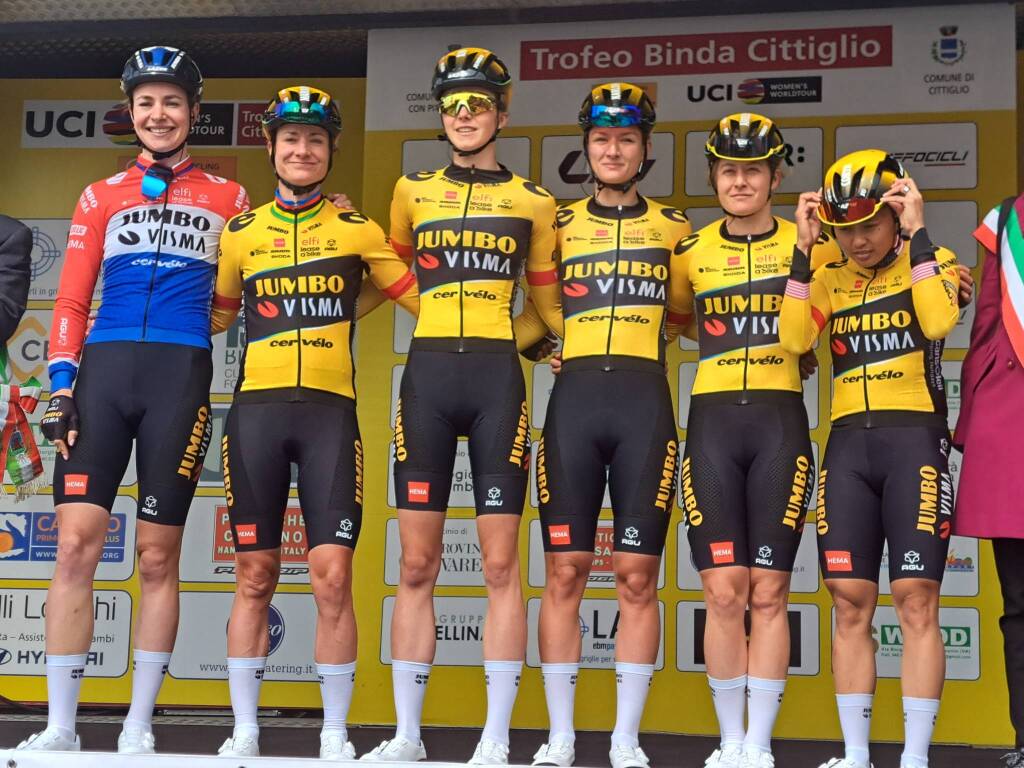 24esima edizione Trofeo Binda: la partenza da Maccagno