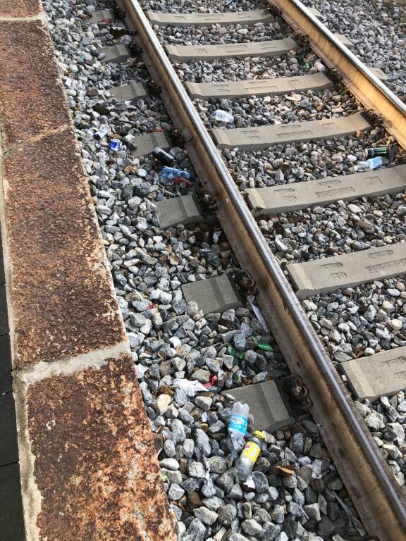 Degrado alla stazione di Luino, la denuncia dell\'opposizione