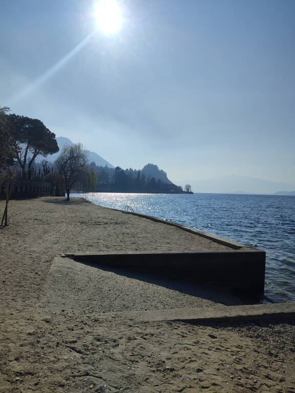 Una domenica di sole e di lago a PortoValtravaglia