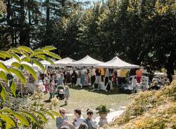 Creanza Creative Spring Market 