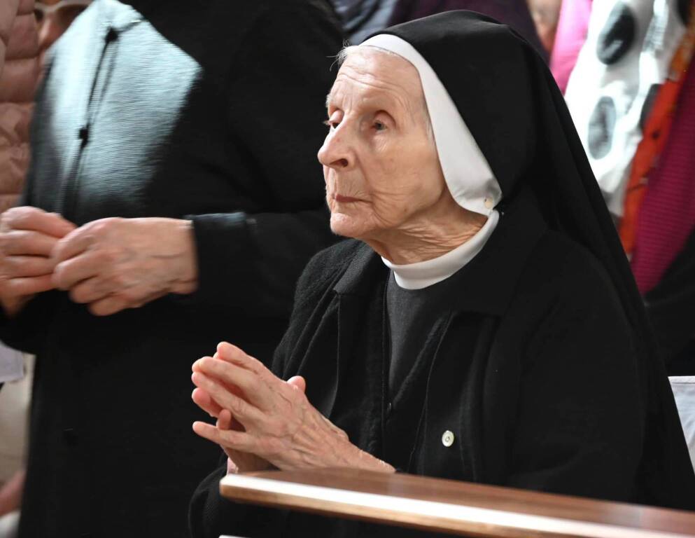 I 100 anni di Suor Adriana a Besozzo 