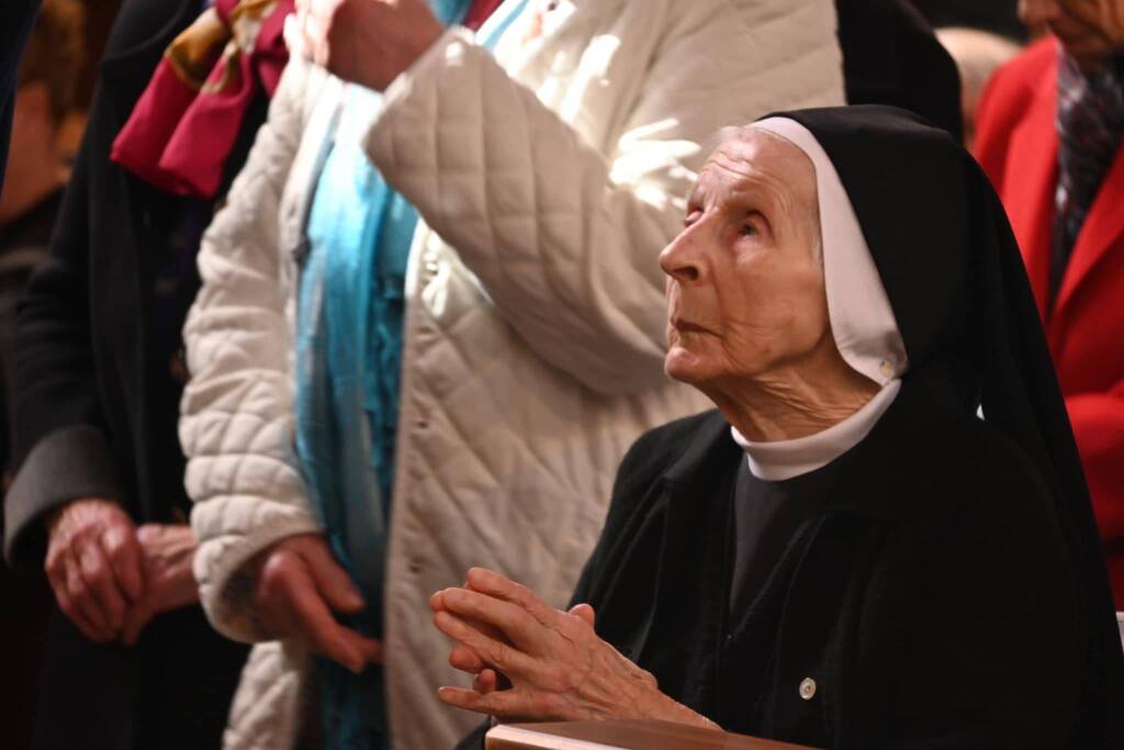 I 100 anni di Suor Adriana a Besozzo 