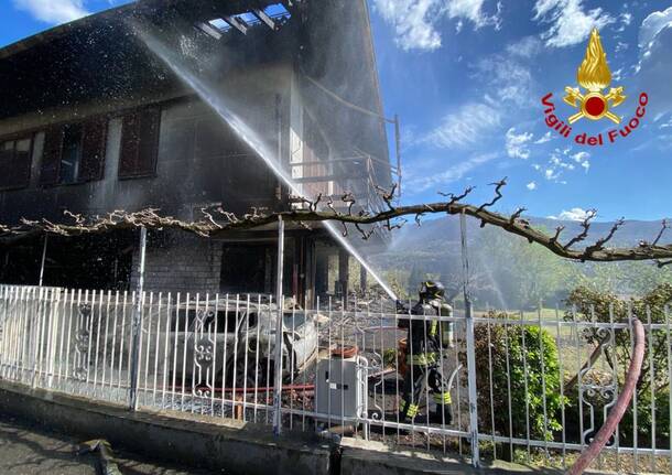 Incendio casa di Casalzuigno