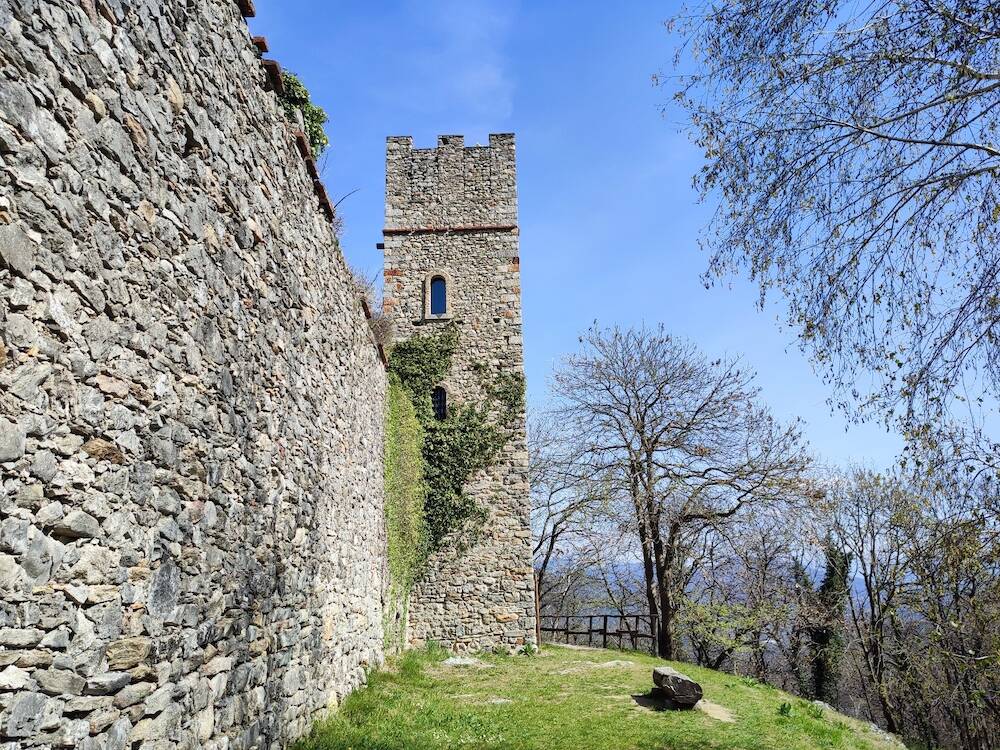 Rocca di Orino