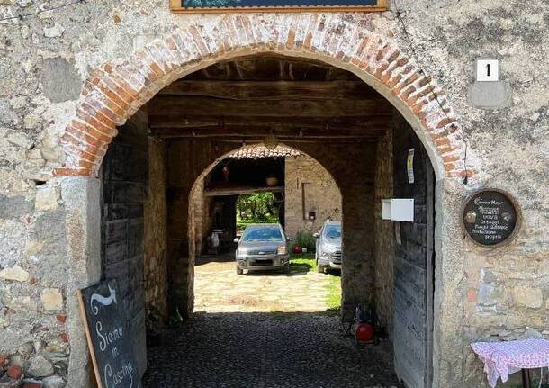 Cascina Nazè Laveno Mombello