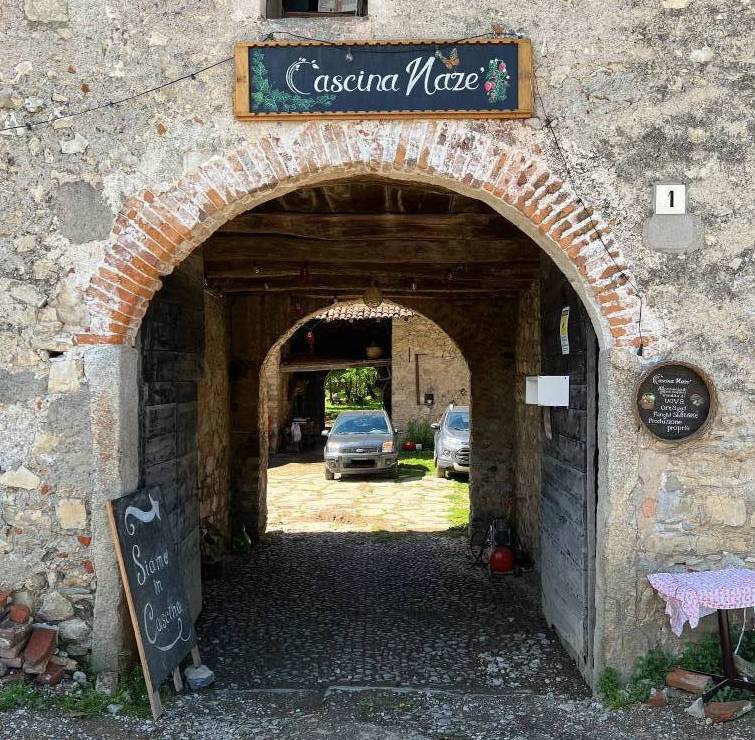 Cascina Nazè Laveno Mombello 