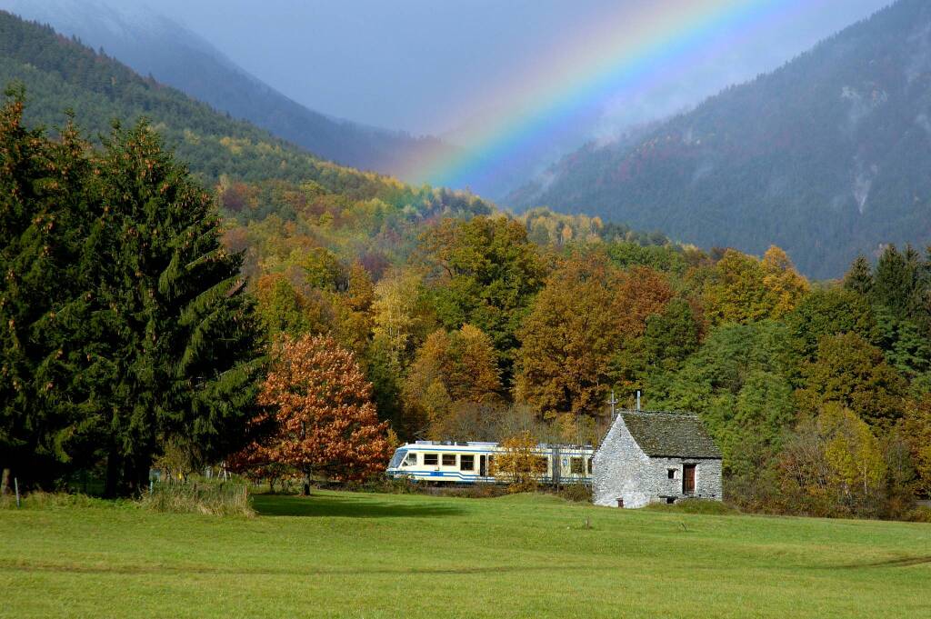 Ferrovia Vigezzina - cento anni foto 