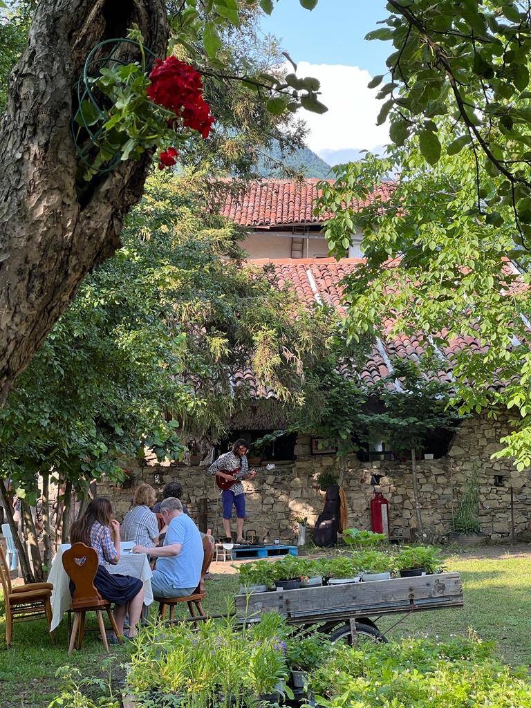 L'8 e il 9 luglio Porte Aperte in Cascina Nazè a Laveno Mombello 