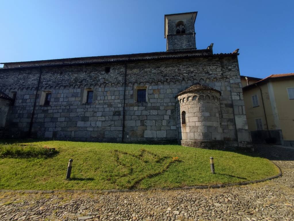 La canonica di Brezzo di Bedero