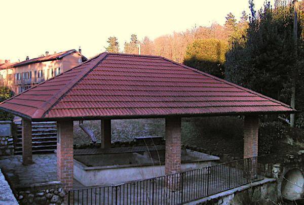 lavatoio cheglio - foto di Lombardia beni culturali