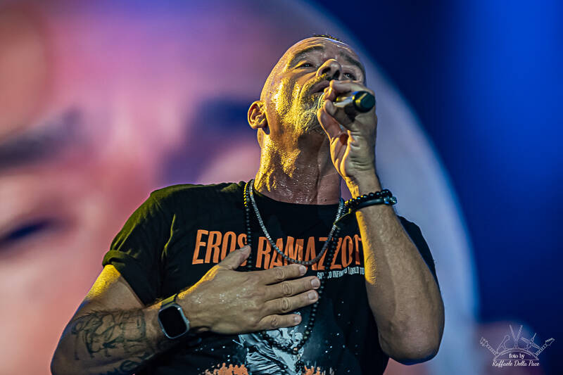 Eros Ramazzotti in concerto a Locarno per Moon and Stars 