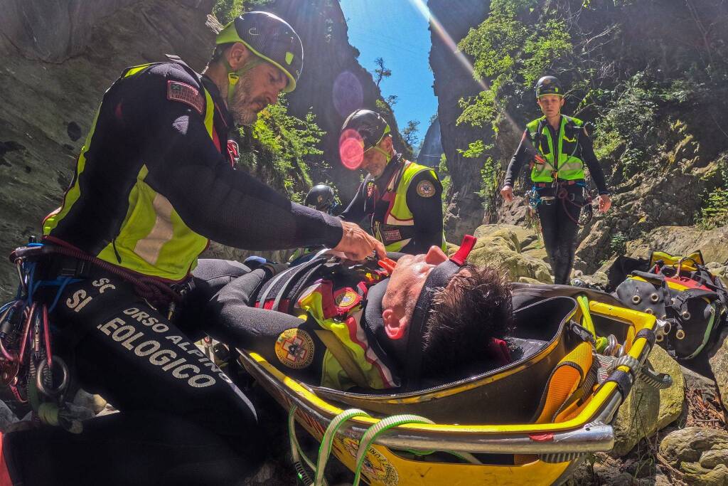 La grande esercitazione in forra del Soccorso Alpino