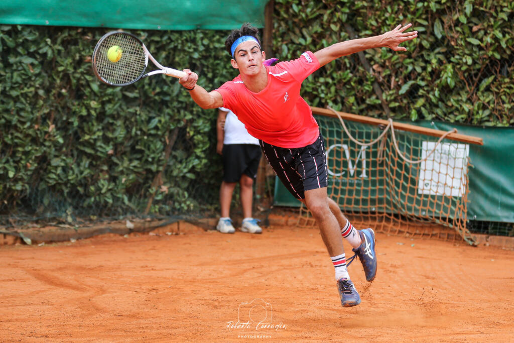 Lesa Cup, vittoria del francese Tabur