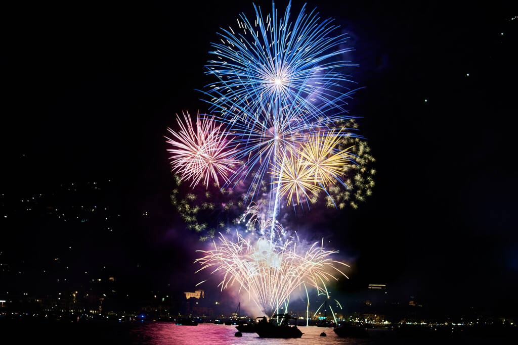 Fuochi d'artificio a Laveno 