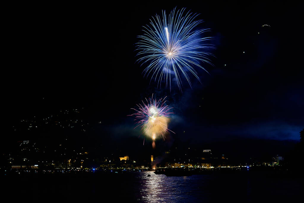 Fuochi d'artificio a Laveno 
