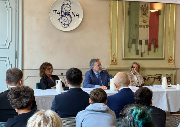 A Laveno Mombello la Giornata della legalità con Tina Montinaro e Renato Cortese