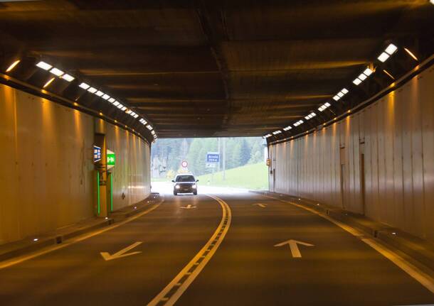 galleria tunnel Gottardo autostrada