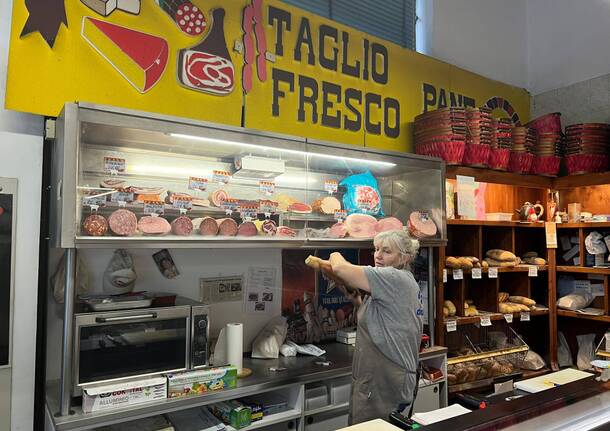 Il negozio Vegè di Ispra compie 60 anni