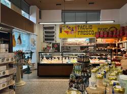 Il negozio Vegé di Ispra compie 60 anni 