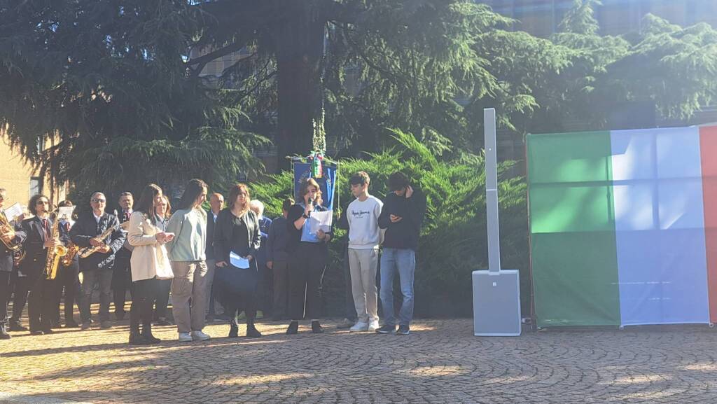 Luino celebra i caduti della Gera nel 79esimo anniversario