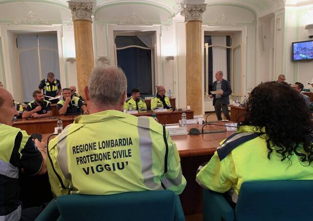 Riconoscimento ai volontari della Protezione civile in Emilia