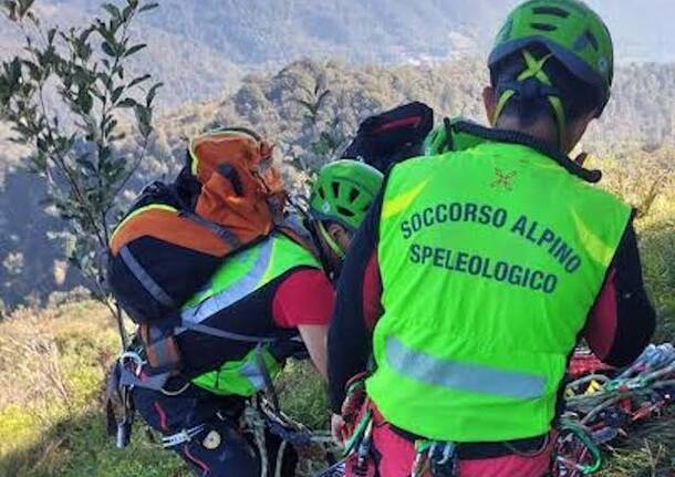 Esercitazione al Campo dei Fiori di Varese per il Soccorso Alpino