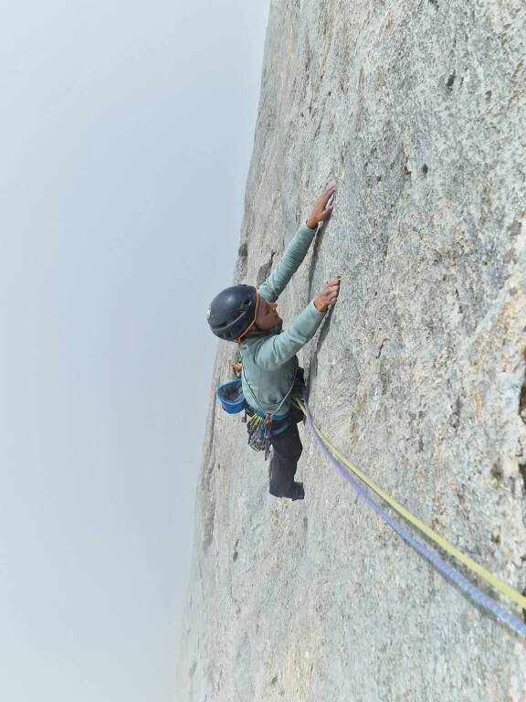 Matteo Della Bordella e Iris Bielli liberano "Madre roccia", nuova via alpinistica sulla Marmolada