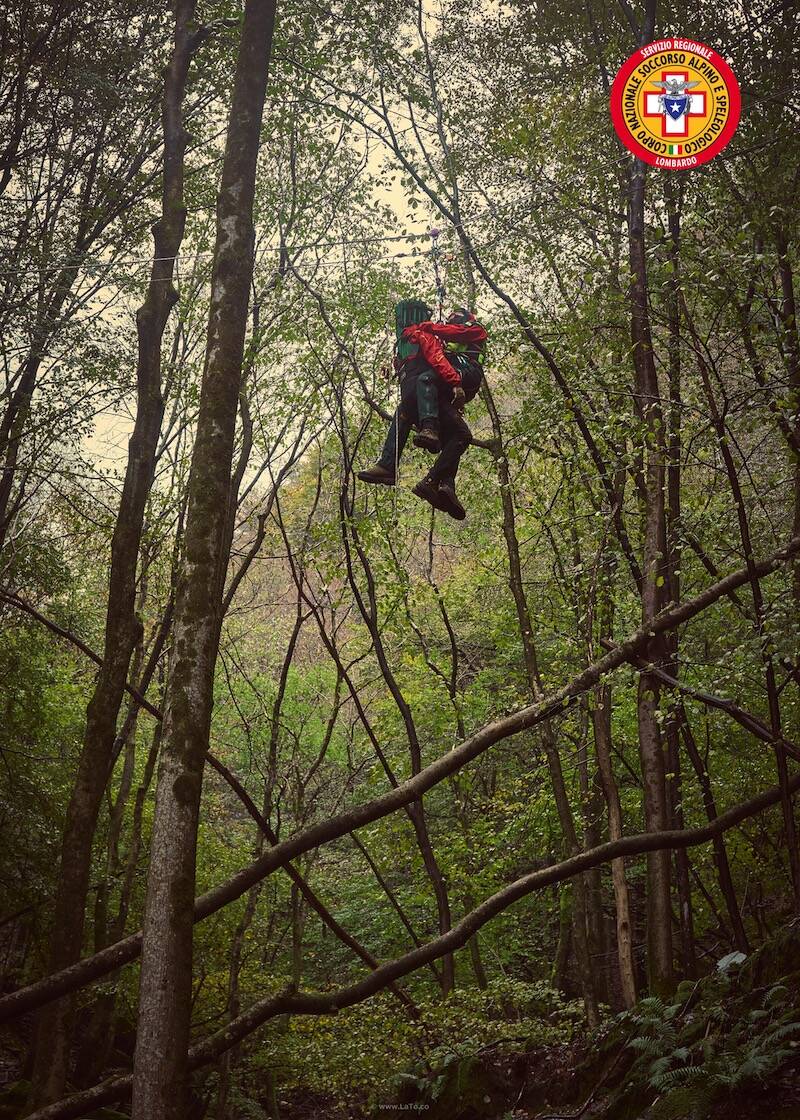 Simulazione di intervento a Piero degli uomini del Soccorso Alpino